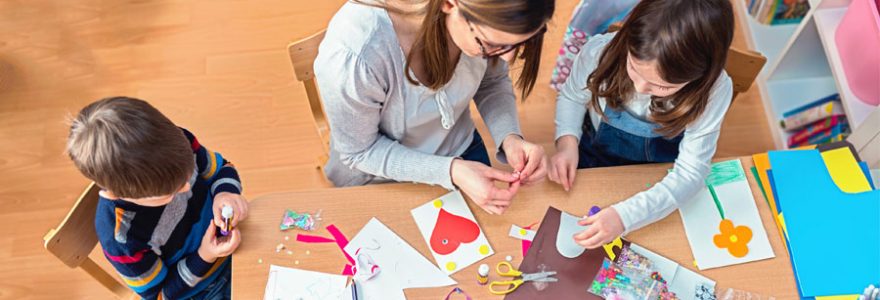 Activités manuelles pour l'éveil des enfants