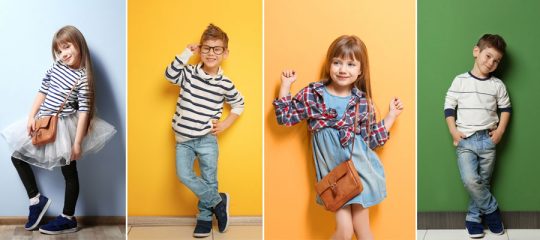 Vêtements pour enfants à la mode